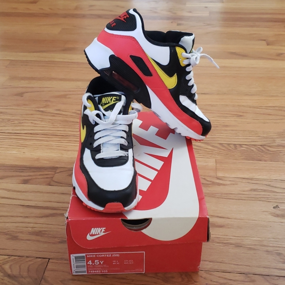 Nike Air Max 90